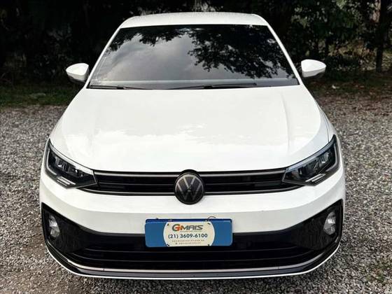 VOLKSWAGEN VIRTUS 1.0 200 TSI HIGHLINE AUTOMÁTICO